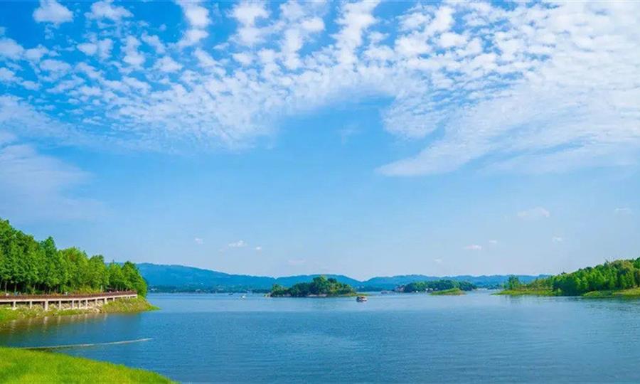 【湖畔星空里|长寿湖露营基地】周末节假日适用，湖景露营地近距离观湖！458元享畅长寿湖野奢露营！